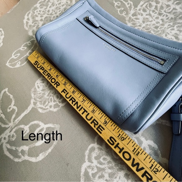 Blue Coach Leather Clutch/Wristlet - EUC - Picture 8 of 15